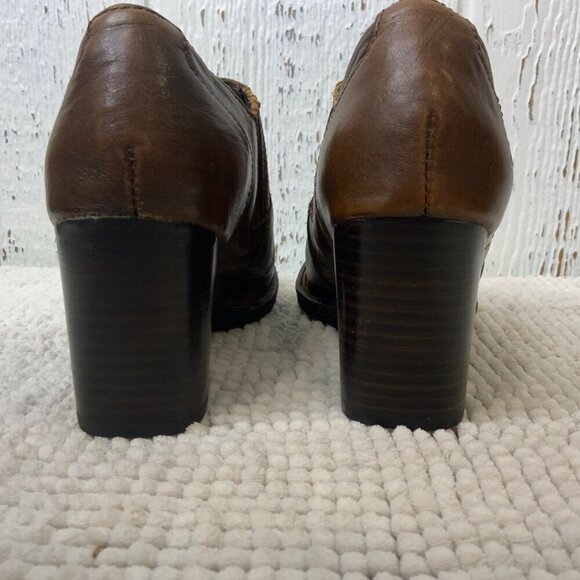 Born Concept Boots women's 6.5 brown leather heal Ankle boot - Picture 6 of 9